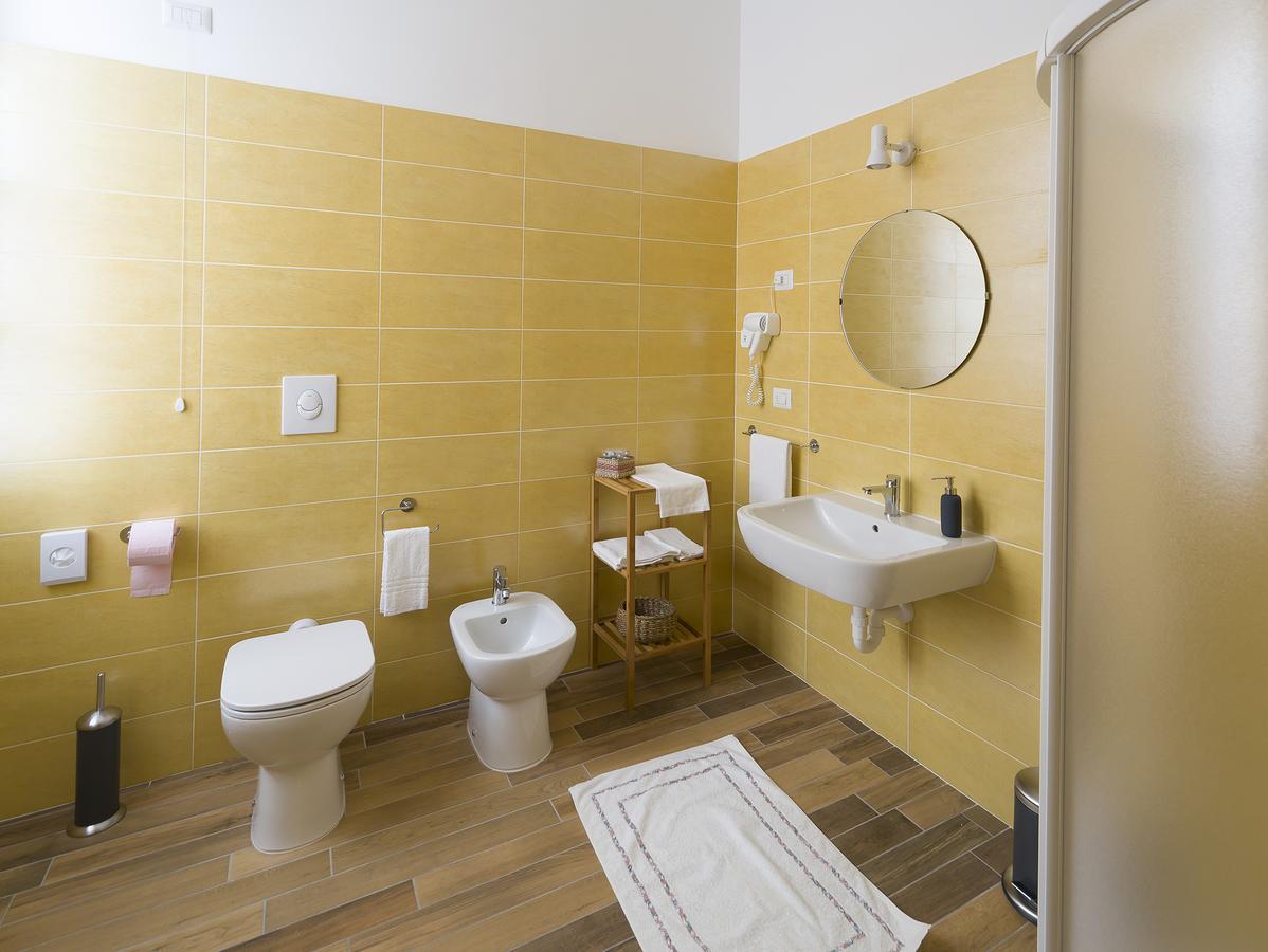 La Nostra Casa In Centro Ξενοδοχείο Lecco Εξωτερικό φωτογραφία